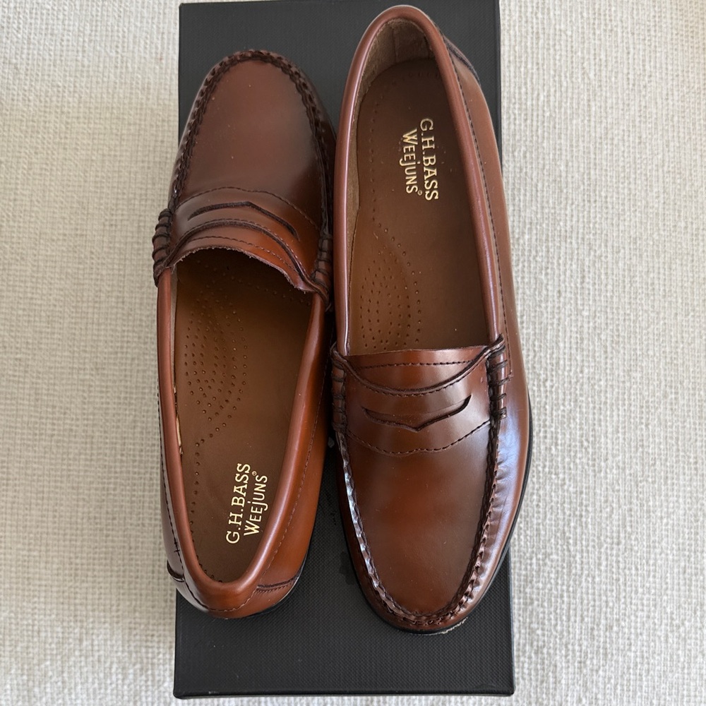 G.H. Bass & Co. Men's Tan Leather Loafers
